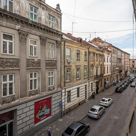 Апартаменти По Вул Менцинського 6 Lviv Exterior photo