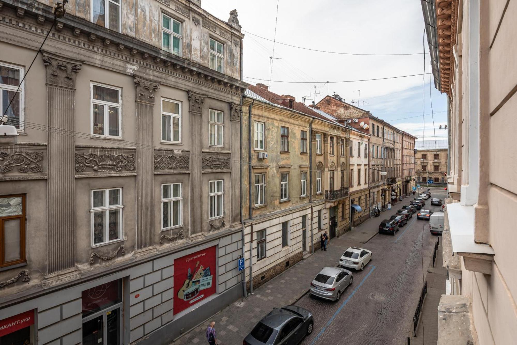 Апартаменти По Вул Менцинського 6 Lviv Exterior photo