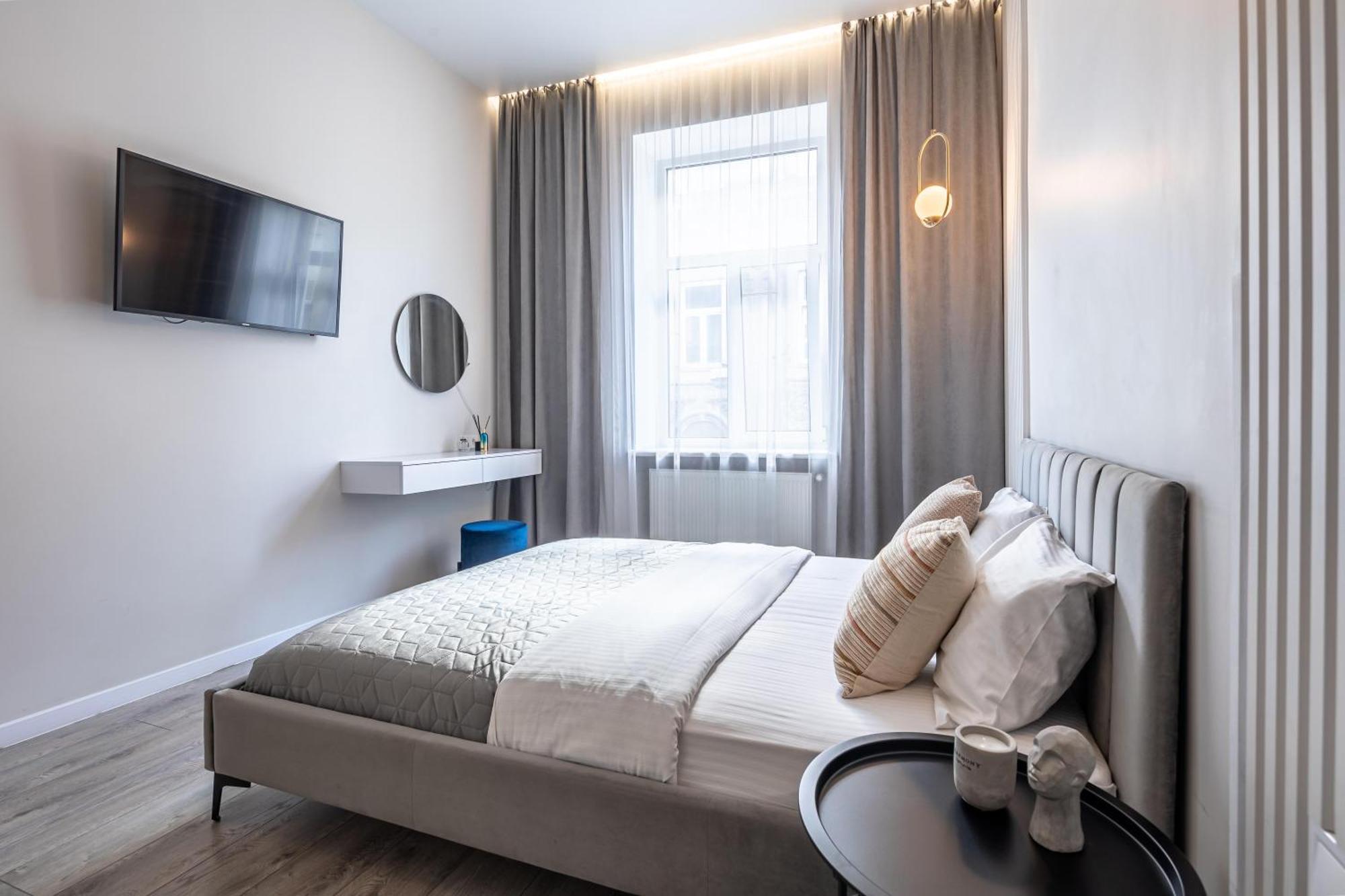 Апартаменти По Вул Менцинського 6 Lviv Exterior photo